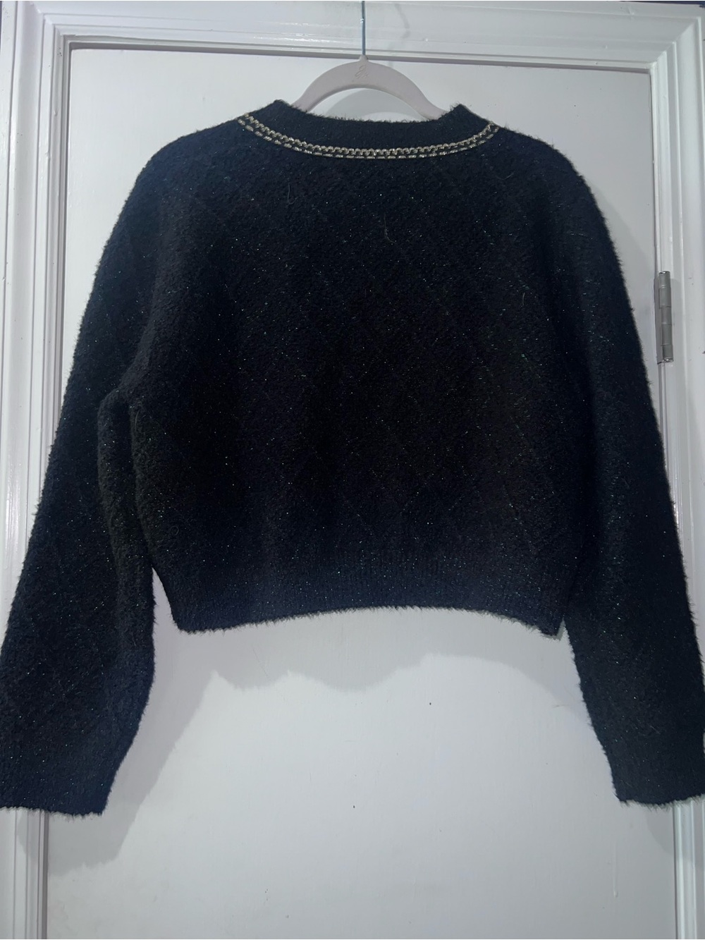 Chic Black Pearl-Button Knit Cardigan - Picture 3 of 7